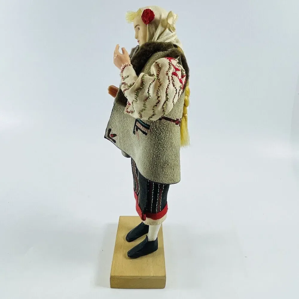 Vintage Handmade Romania Folk Art Doll Arta Crisana 8.5 in Traditional Souvenir